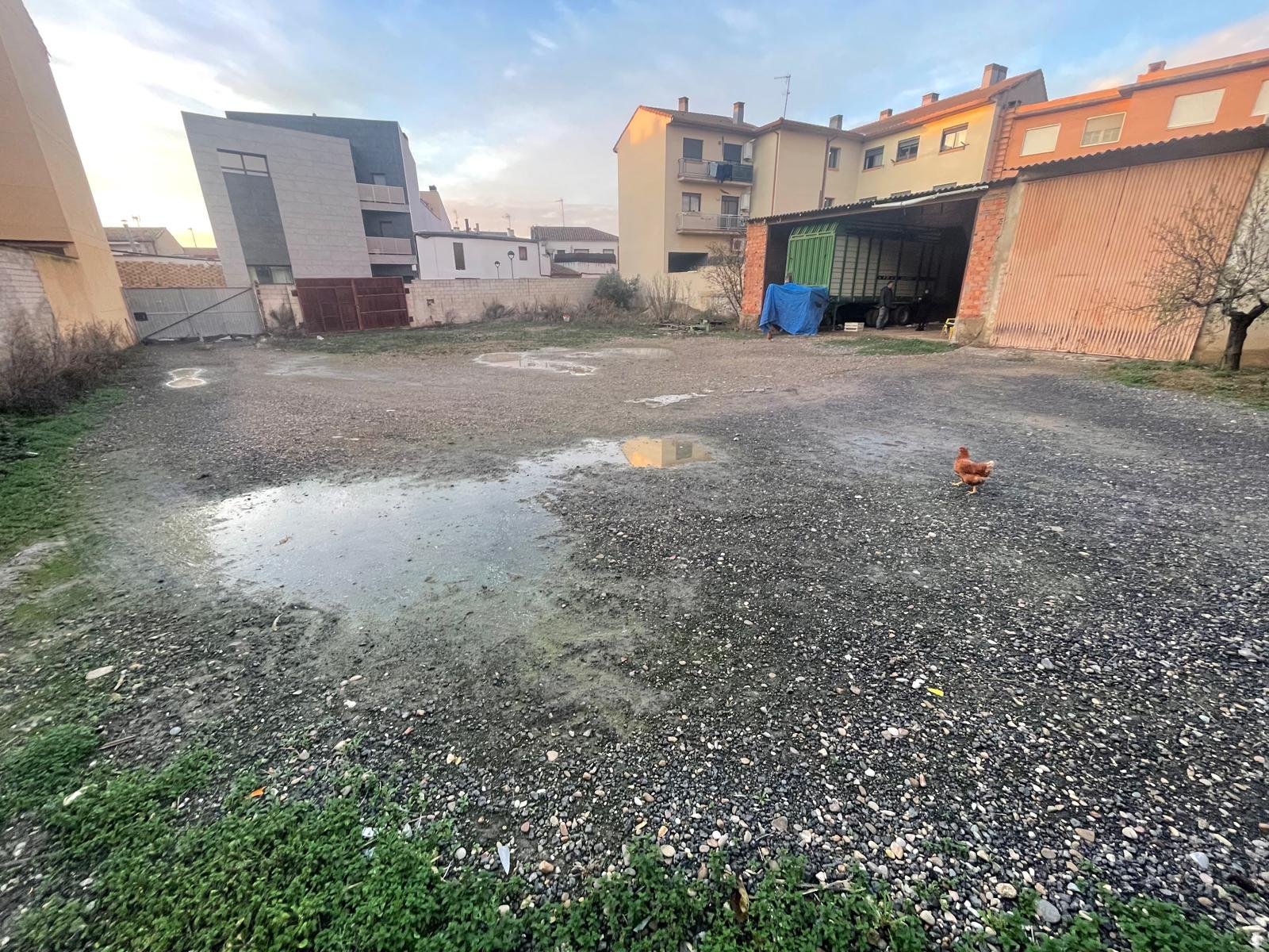 Terreno en la Puebla de Alfindén Zaragoza