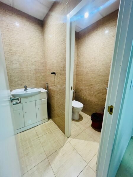 Local en alquiler en Calle Osa Menor S/N, Valdefierro, Oliver y Valdefierro