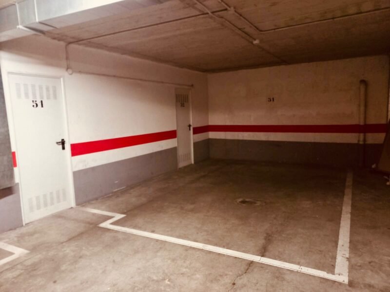 Garaje en venta en Calle de Marte S/N, Valdefierro, Oliver y Valdefierro